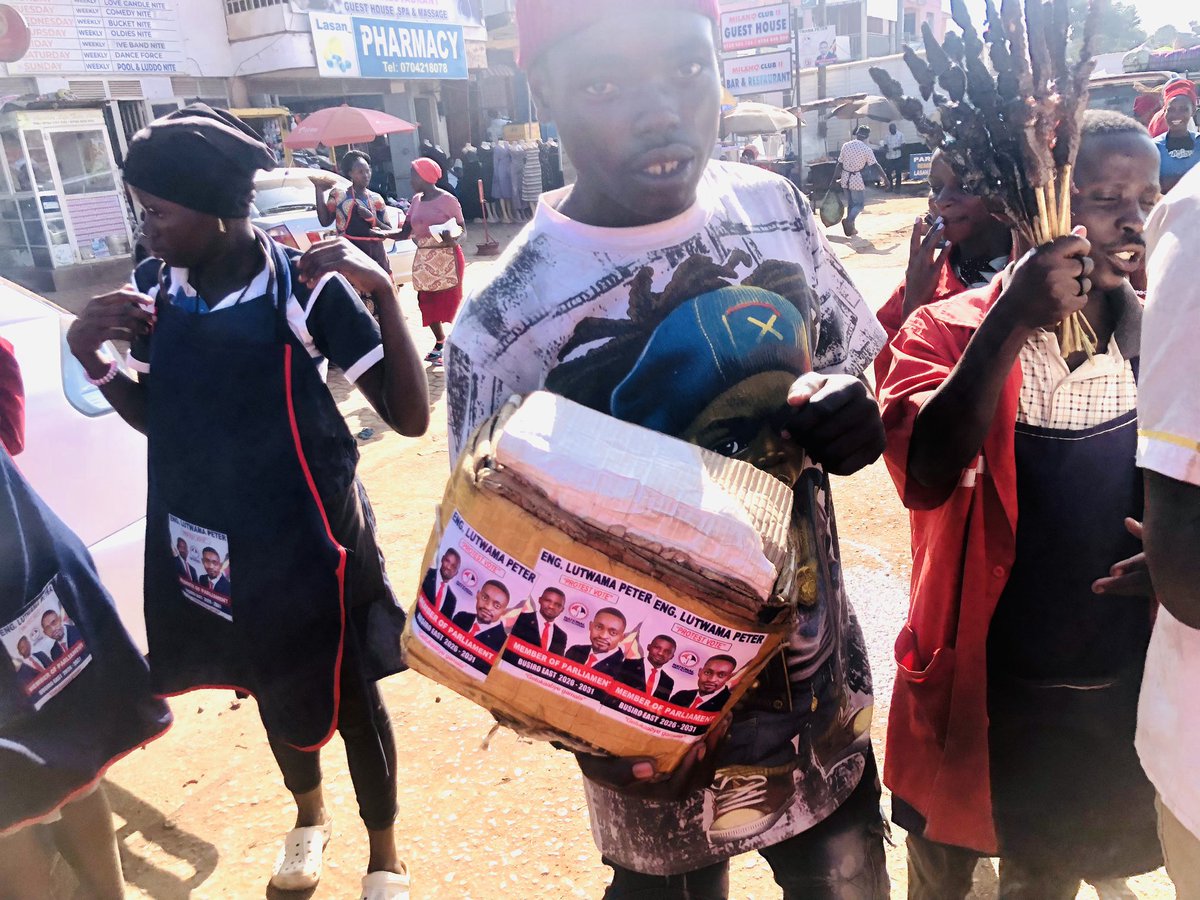 SuspectNup's tweet image. I always get  joy every time I reach out to the ground with my people but you see them submit issues that really come from the heart 🥹LUTWAMA tubalonda nemutada !!! Segoona tadanga 💔opposition tetugasiza but one message I have for them servant leadership is what am offering 📌