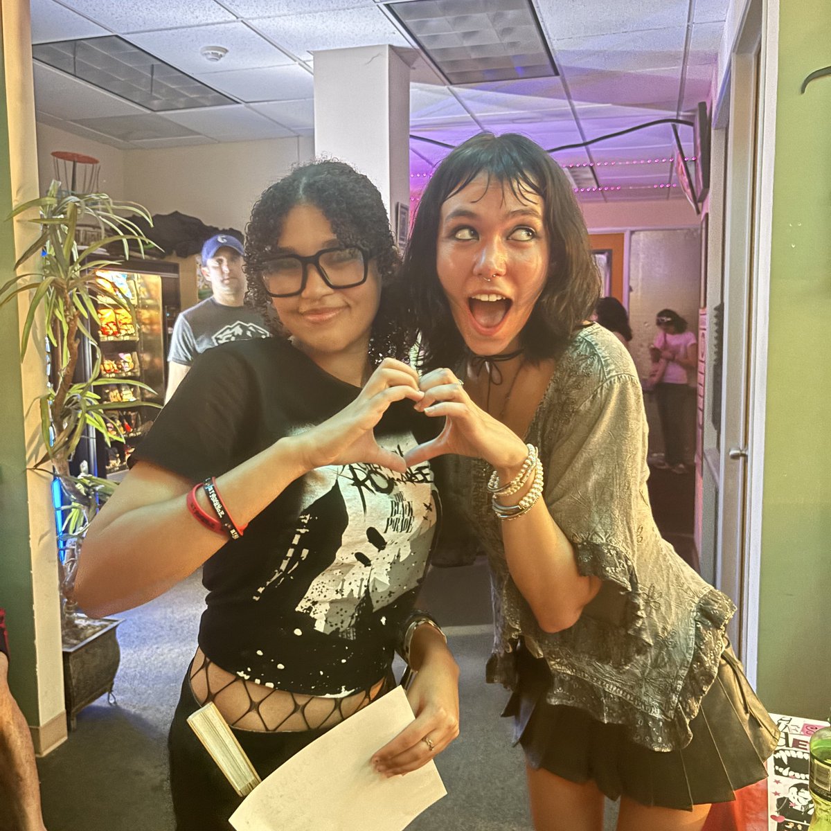 ♱ CECE SAW PARX 12/13 ♱ 🍉 tweet media