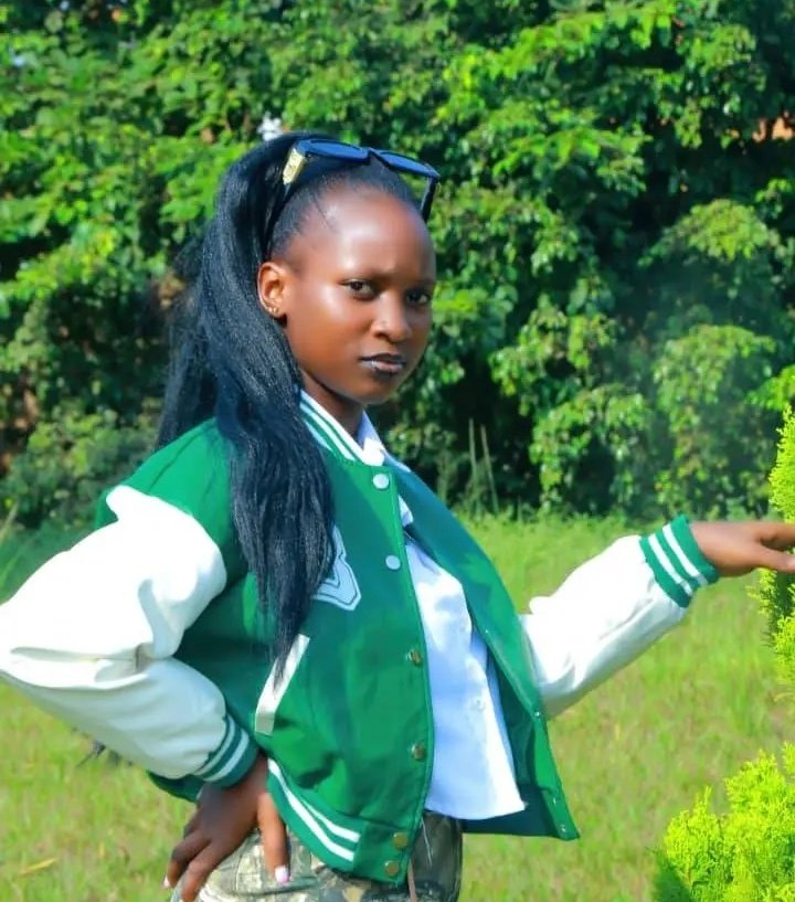 Edithbae18's tweet image. Goodmornin My Neighbours .. 🙄🤣