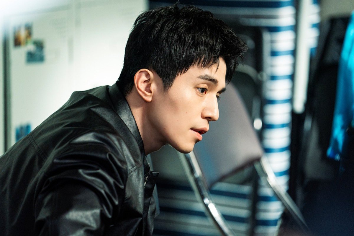 [#NEWS]
이동욱, ‘착한 사나이’로 보여줄 ‘감성 느와르’..오늘(18일) 첫방
📰 naver.me/5TQOo2kF

#이동욱 #LeeDongWook
#착한사나이 #TheNiceGuy 
#박석철