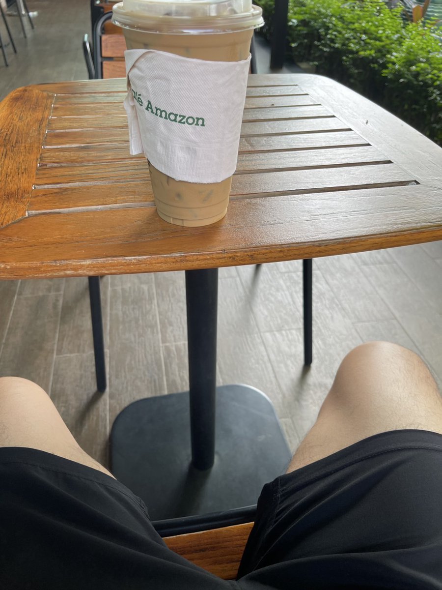 เที่ยงแล้วมากินน้ำ... กาแฟกันครับ💦