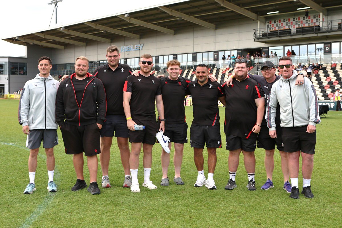 WRU x Dragons HUBs (@dragonshubs) on Twitter photo ๐๐๐ฃ๐๐ก ๐ฟ๐๐ฎ ๐ค๐ ๐ฉ๐๐ ๐๐ช๐ ๐๐ง๐ค๐๐ง๐๐ข๐ข๐๐ด๓ ง๓ ข๓ ท๓ ฌ๓ ณ๓ ฟ
Today marks the last day of the school term & the final day of the hub programme for our officers!
As a group we would just like to say itโs been a pleasure to work with such excellent staff & Thank You ๐๐ซก
#WRUHUB ๐ ๐๐๐ฃ๐๐ก ๐ฟ๐๐ฎ ๐ค๐ ๐ฉ๐๐ ๐๐ช๐ ๐๐ง๐ค๐๐ง๐๐ข๐ข๐๐ด๓ ง๓ ข๓ ท๓ ฌ๓ ณ๓ ฟ
Today marks the last day of the school term & the final day of the hub programme for our officers!
As a group we would just like to say itโs been a pleasure to work with such excellent staff & Thank You ๐๐ซก
#WRUHUB ๐
