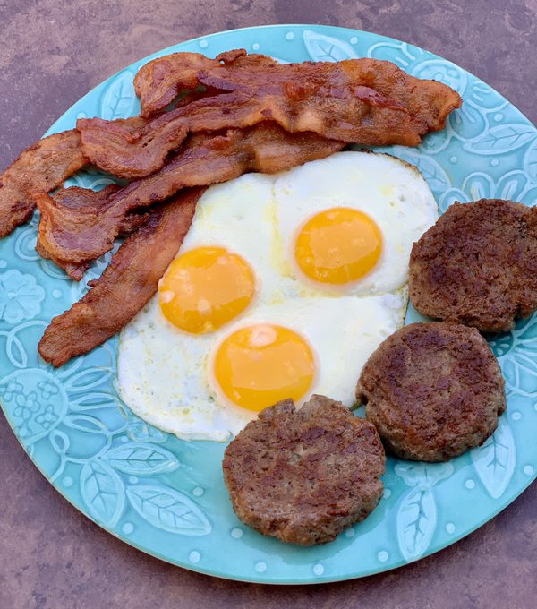 Food Pleaser tweet media