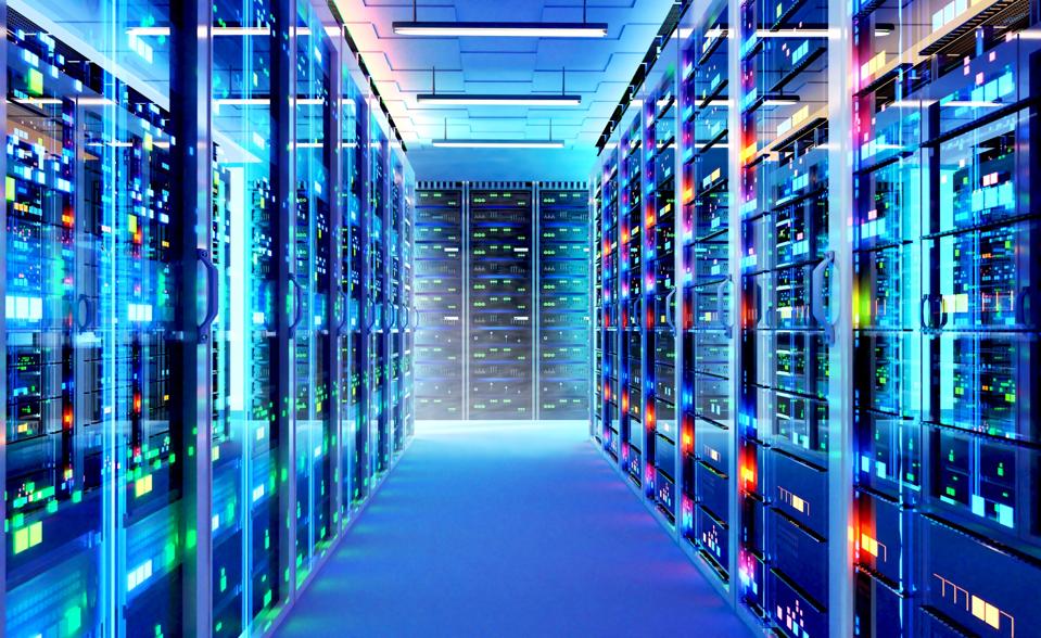 Forbes's tweet image. Stonepeak Invests $1.3 Billion In Warburg Pincus-Backed Data Center Operator Princeton Digital
forbes.com/sites/yessarro…