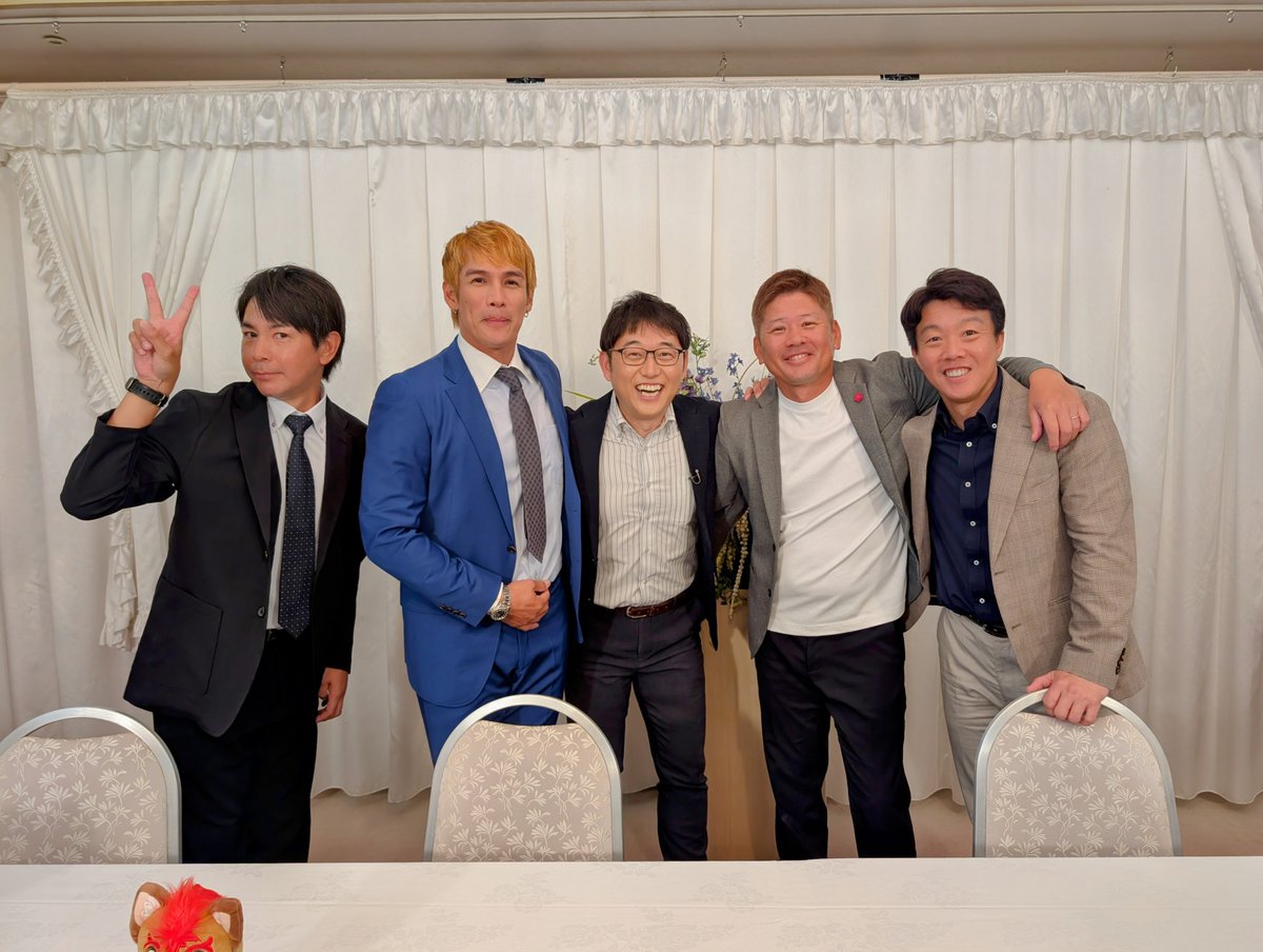 STV_FF's tweet image. #ファイターズ 行くぞ、優勝へ⚾
GO!GO!ゴールデンスペシャル✨

ご覧いただきありがとうございました🙇
最後に素敵な笑顔の皆さんのお写真を📷

見逃してしまった方&amp;amp;もう一度見たい方は
ぜひTVerで📺

#武田勝 #陽岱鋼 #稲田直人 #鶴岡慎也 #岡崎和久(STV)
#バッテリィズ #滝谷美夢
