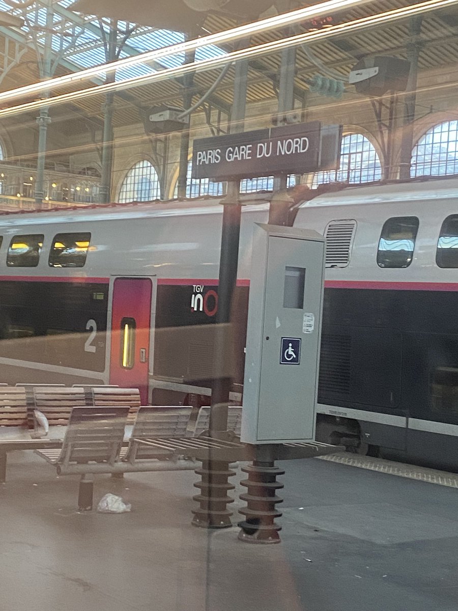 vincentguerend's tweet image. Départ matinal pour #Bruxelles pour assister aux côtés du ministre @benjaminhaddad au Conseil affaires générales avec notamment le lancement de la négociation sur le cadre financier pluriannuel, 2028-2034. Un enjeu majeur pour l’Europe et pour la France !🇫🇷🇪🇺