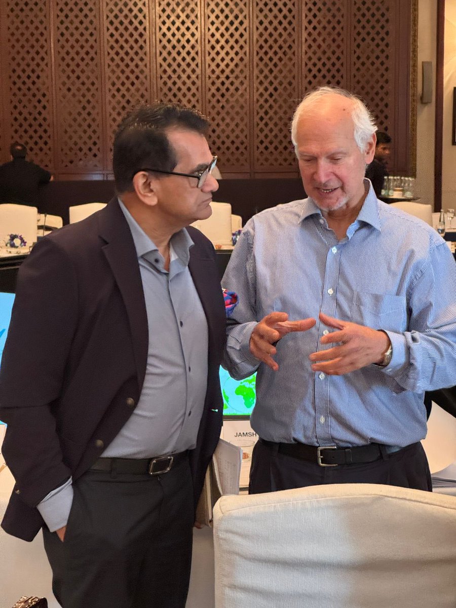 amitabhk87's tweet image. Pleasure to participate in @shaktifound Round Table on Policy To Reality For India’s SustainableManufacturing For Viksit Bharat .
The global clean tech market is projected to cross $2trillion by 2035, and India has the potential to be a global hub—not just for solar modules or…