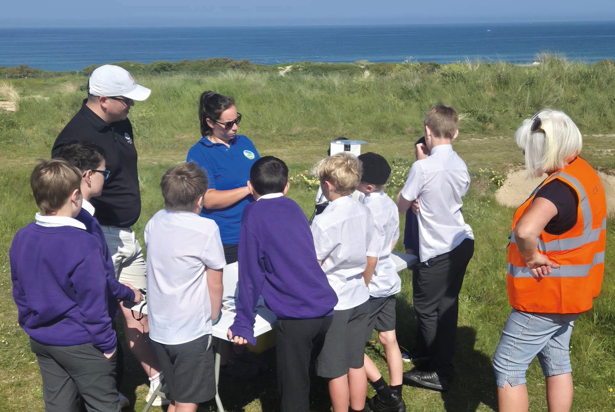Newquay Golf Club's "First Green" event captivated 60 primary school children, including the head greenkeeper's son! Discover how hands-on learning, machinery, and wildlife education sparked new interest in golf course management.

bigga.org.uk/news-listing/a…