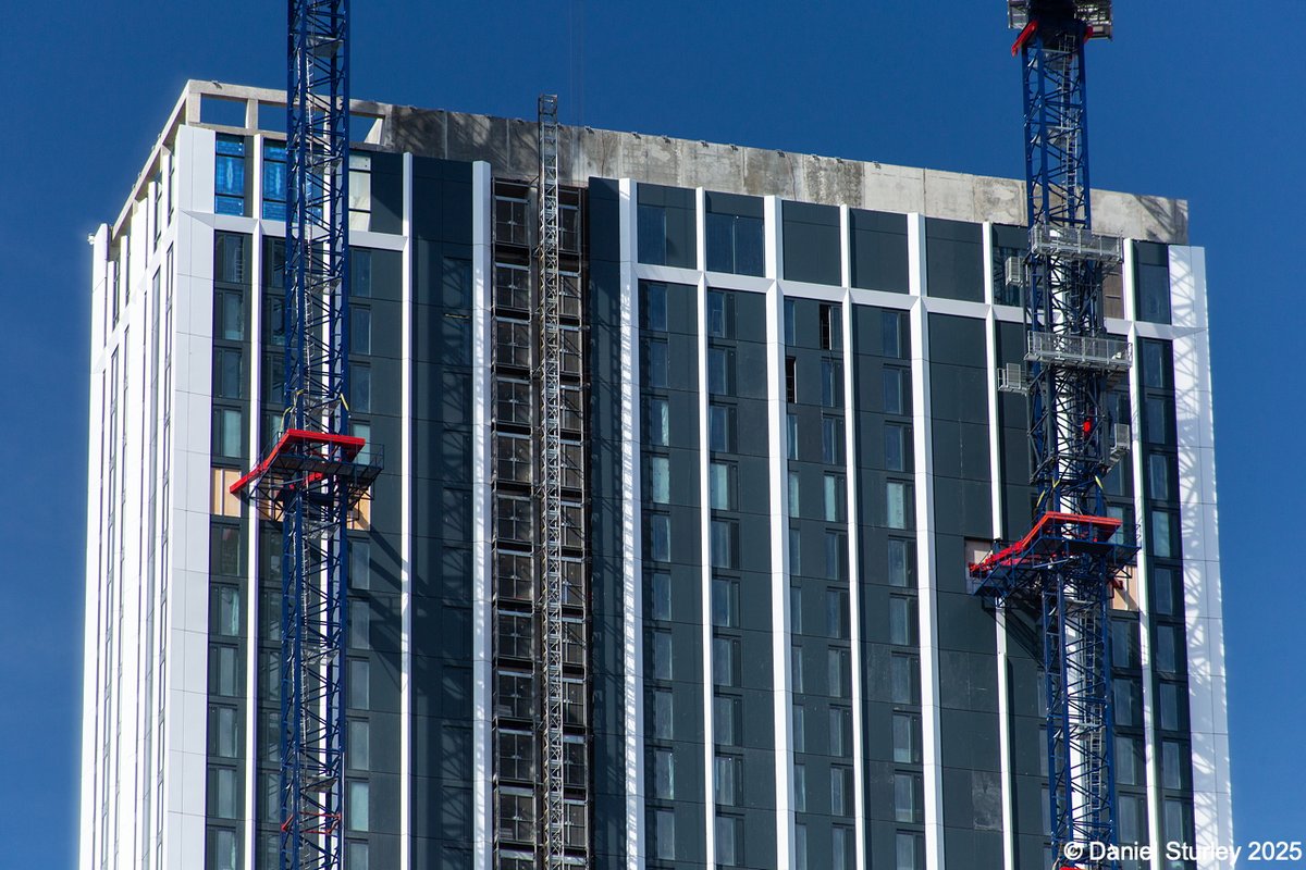#Birmingham UK, 4 from the top of the 155m One Eastside for #photography of the topping out ceremony recently 😎
#BirminghamWeAre #Construction #AllHeights 
#SkyScraperTwo