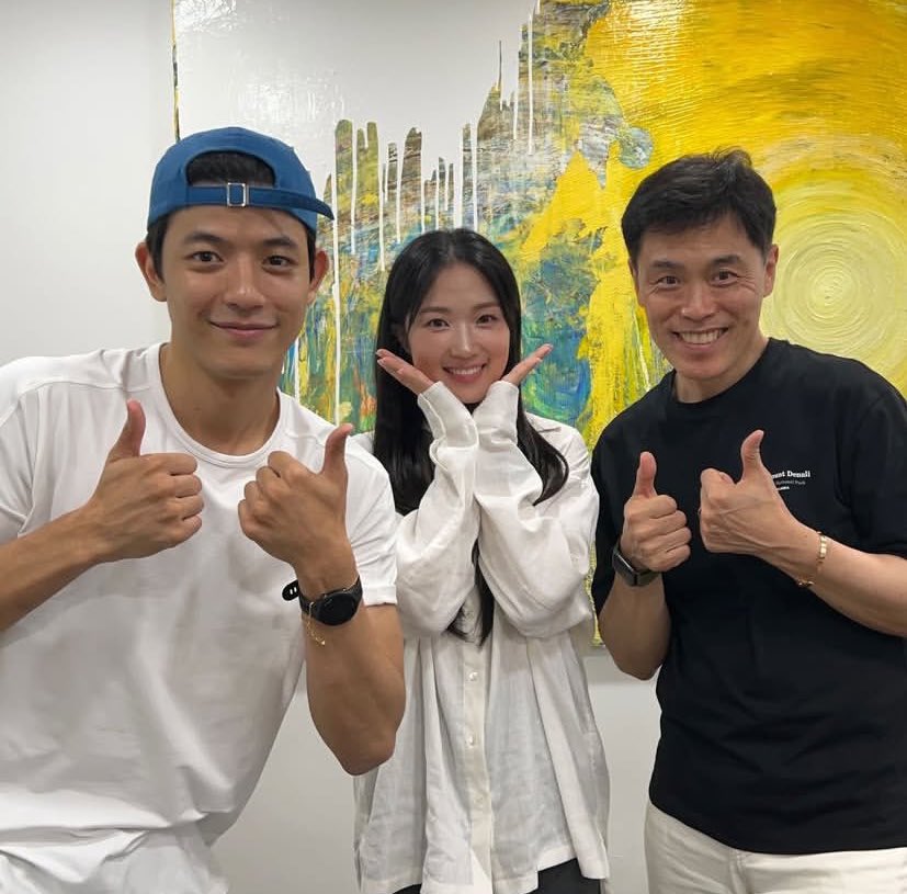 hyeyoonfeeds's tweet image. ahnhyukmo_acting instagram story update with #KimHyeyoon and lomon 🤍