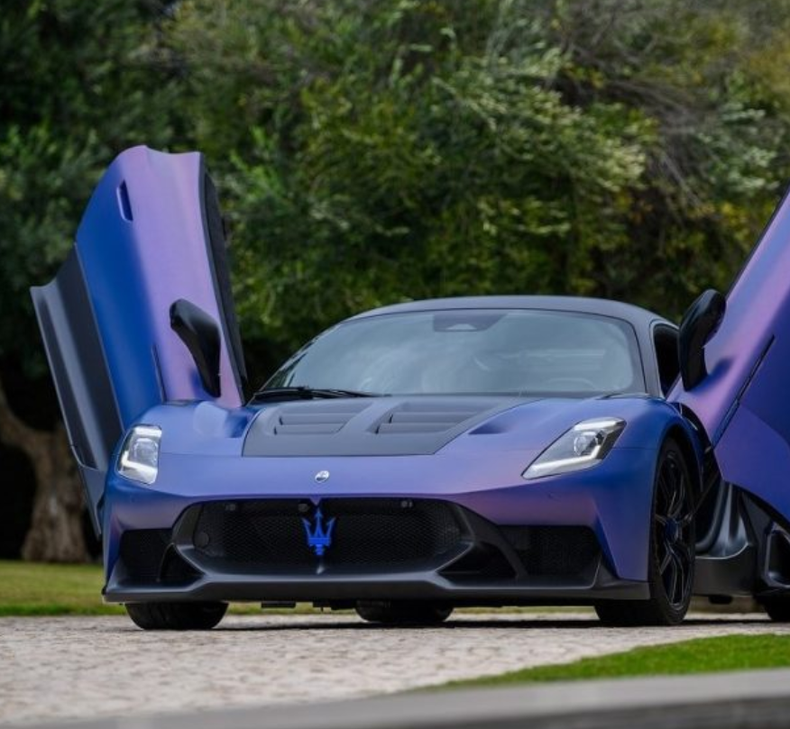 marco_polisson's tweet image. SALON Automobile de Lyon 2025. Moteurs et actions !
Galvanisé par la présence de voitures d’exception, le Salon Automobile de Lyon dirigé par Anne-Marie Baezner (@GLevents ) nous promet de multiples avant-premières.
> A découvrir, ici :
lyonpeople.com/actualites-lyo…