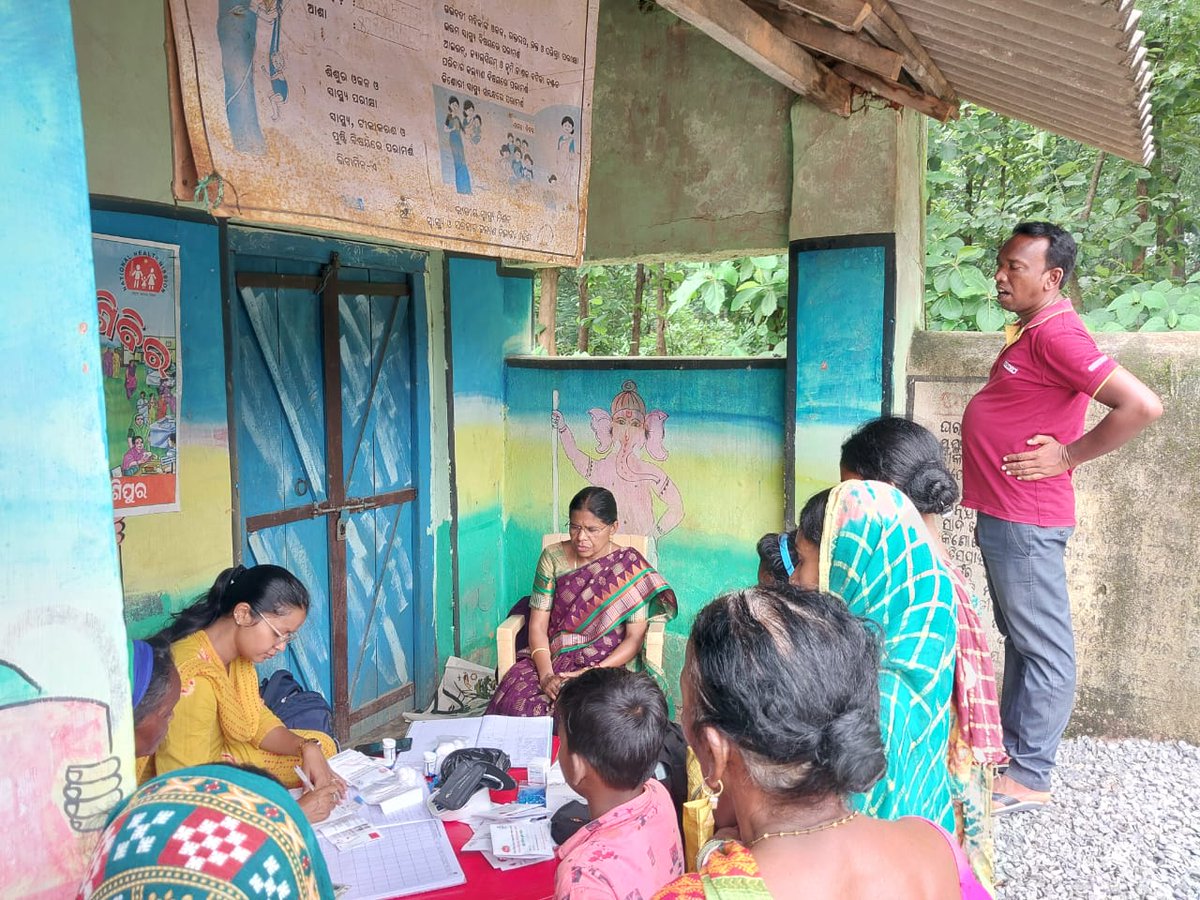 bdo_jashipur's tweet photo. #Jashipur_Block
#BharatKeBadhteKadam #NITIAayog #NITIforStates #AspirationalBlockProgramme
A special NCD and Sickle Cell screening camp was conducted at Kudarbisda village of Begunia GP under the Aspirational Block Programme. 
@CMO_Odisha @ZP_Mayurbhanj @DM_Mayurbhanj https://t.co/sd8eMsVkJX