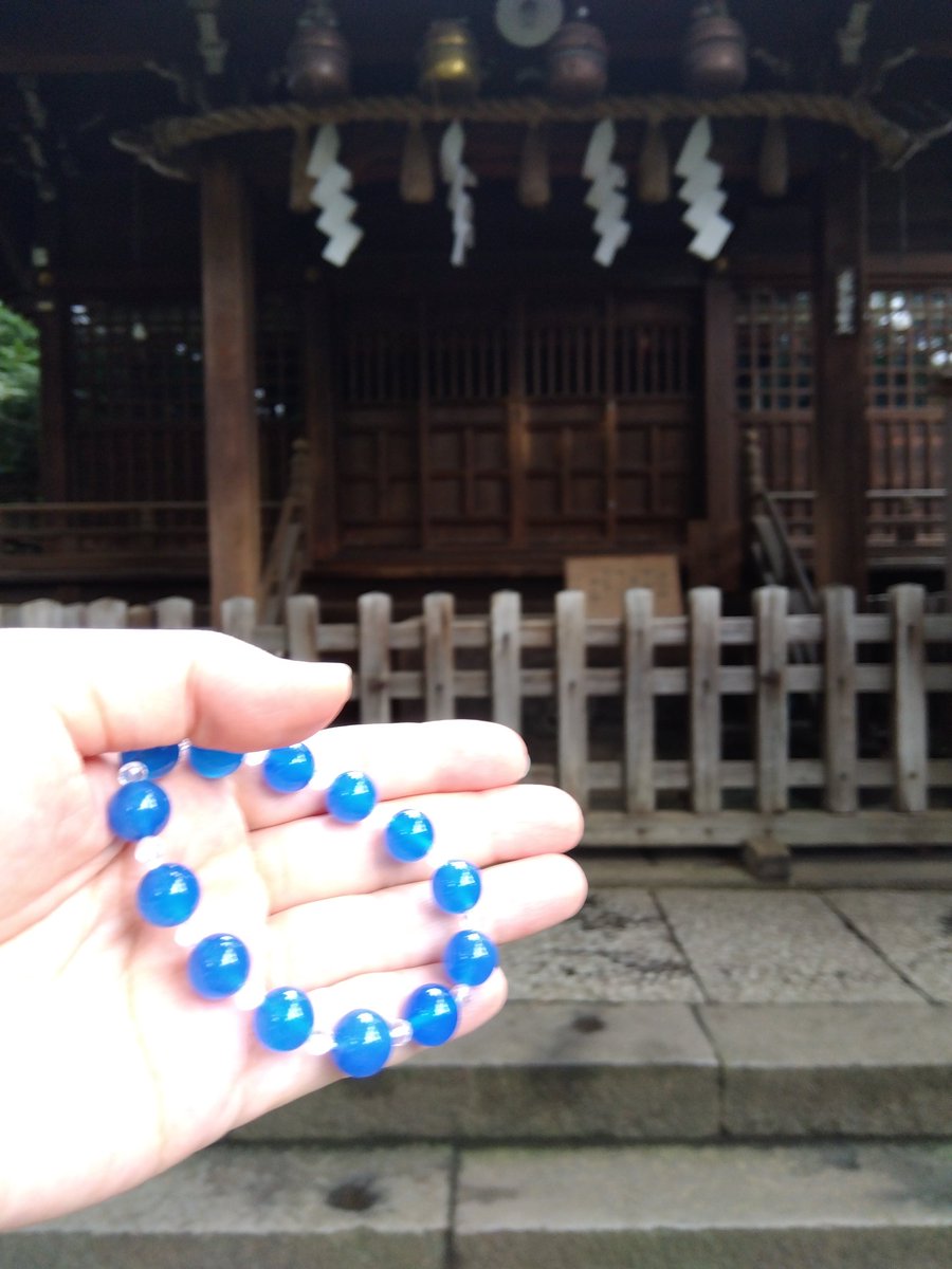 完成したら、氏神様へご挨拶🙏
いつもありがとうございます✨

#パワーストーン #パワーストーンブレスレット #ブルーアゲート #氏神様