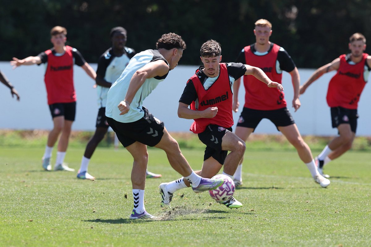 Çalışmaya devam! 😤

#SAFC • #SunderlandAFC

Keep working! 😤