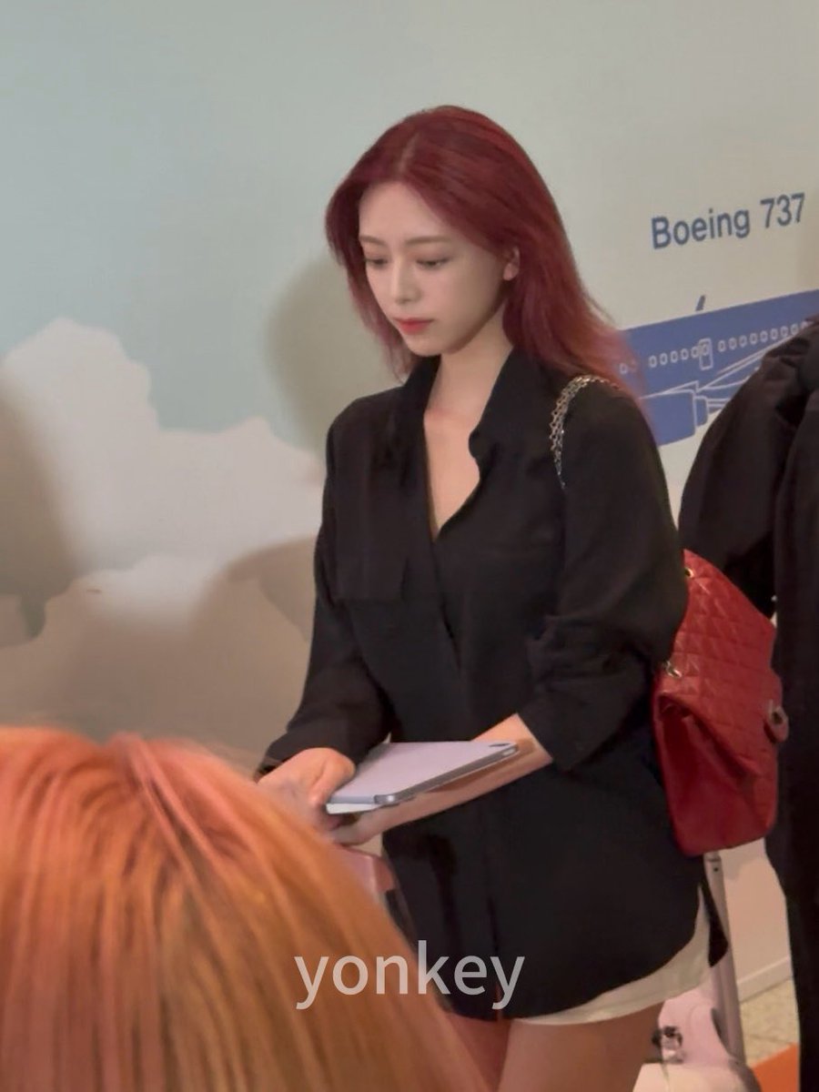 yonkey211's tweet image. 250706 ICN
#있지 #ITZY #유나 #YUNA