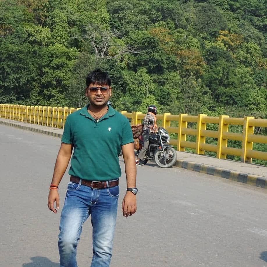 🌼अगर जीवन में भरोसा जीतना है तो पहले   
         खुद को साबित करो  ☘️
 🌼 क्यों कि यहां बाते तो हर कोई अच्छी   
         अच्छी करता है ☘️

#मोटिवेशन 
#MotivationalQuotes