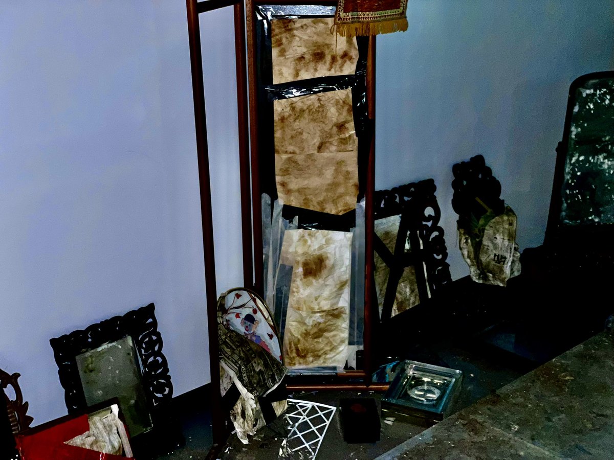 abekobeo's tweet image. 恐怖心展行ってきた。
単なる展示だけでなく、空間そのもので恐怖を表していたり、具現化された恐怖に直接触れることもできてとても良かった。
今日は悪い夢見れそう。