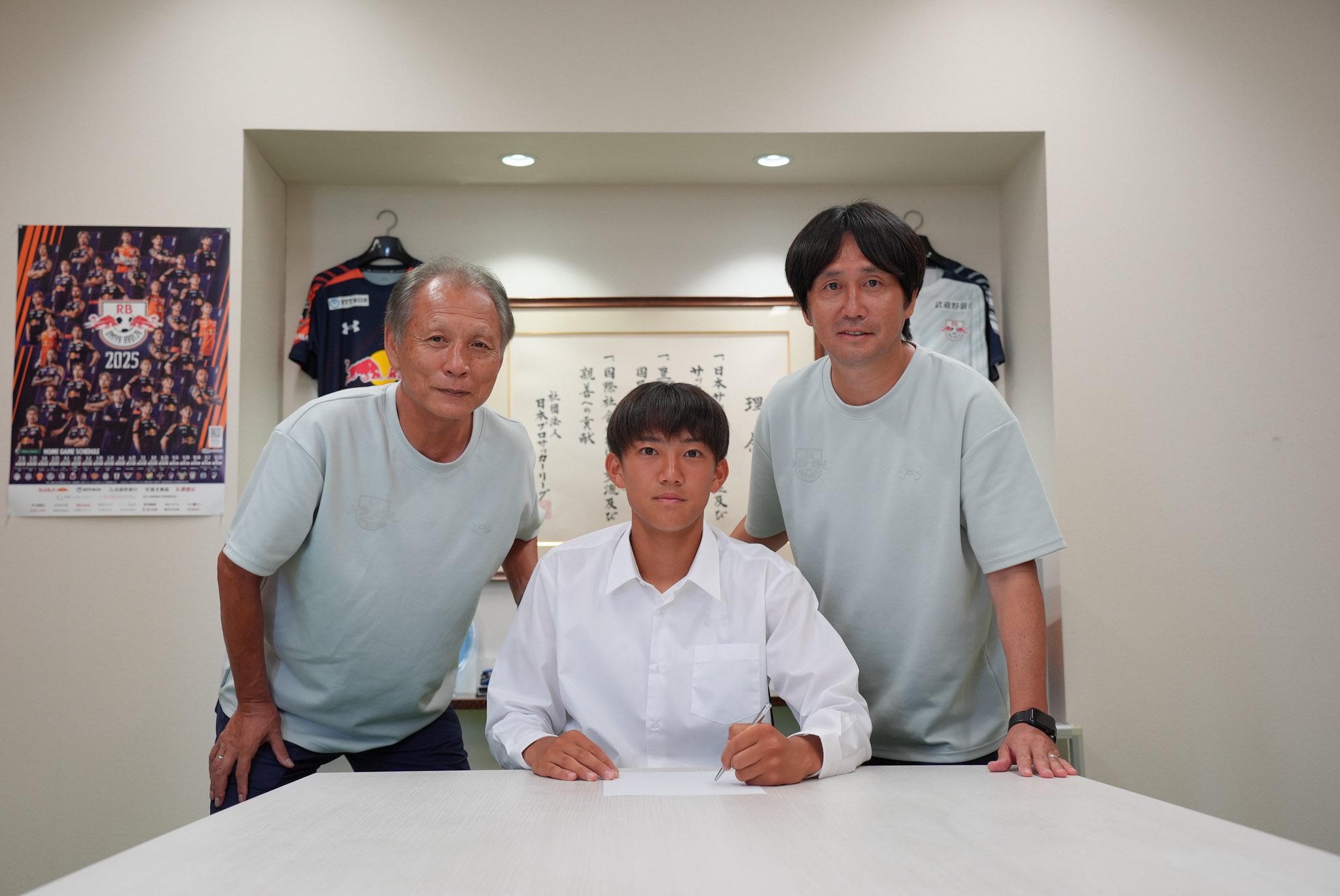 大宮アルディージャ　ardija クロップが西大宮クラブハウスに🏠🙌🧡 #Jリーグ #RB大宮