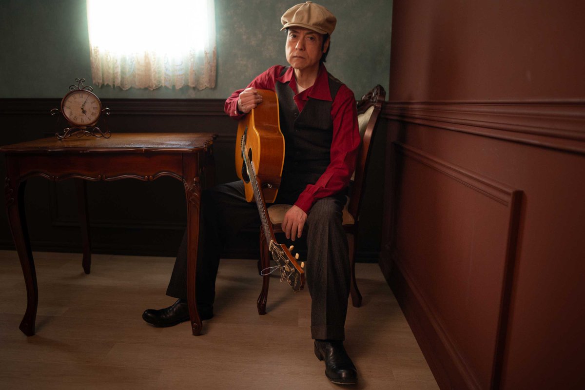 TMD_staff's tweet image. 【※お知らせ※】
DUDE TONE LIVE 2025 "Walkin' Blues" Vol.10・チケット発売中!バンドサウンドとは一線を画したソングライター・苣木寛之の世界を堪能できる絶好のチャンスです!!
ツアー日程は公式HPにて⇒
bit.ly/440rMTd
#dudetone #苣木寛之 #THEMODS #ザモッズ