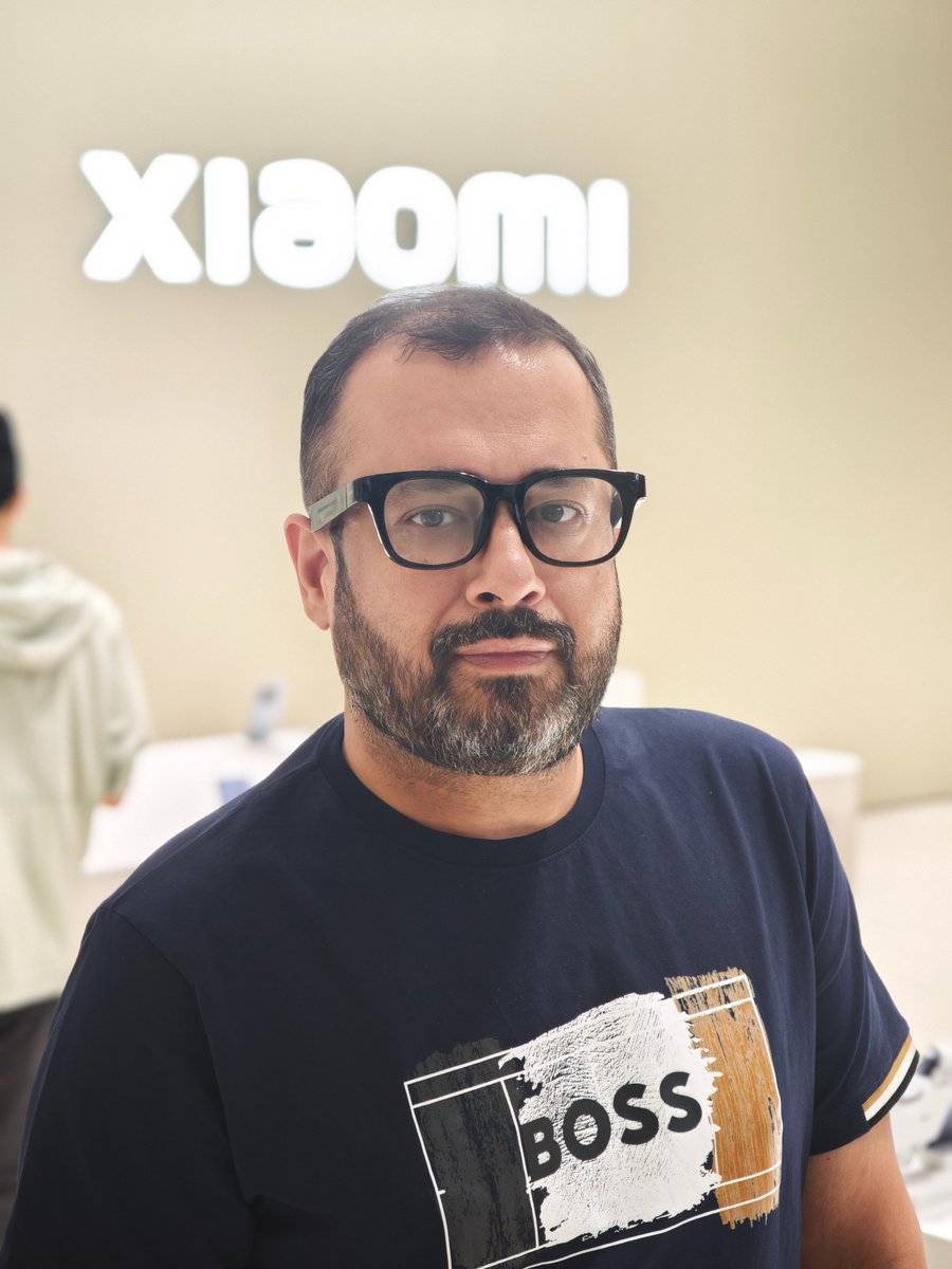 Kunal_Agrawal09's tweet image. Not just glasses. It’s AI with style. #XiaomiAIGlasses