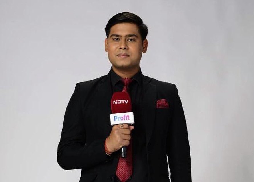 Tweet media one