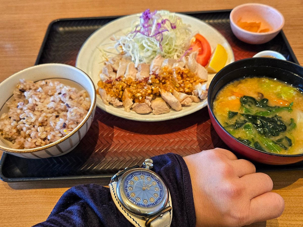 kaleidoscope172's tweet photo. お昼ご飯♪美味しそう♪♪
#AmijakanWatch https://t.co/CpMuzPAV5D
