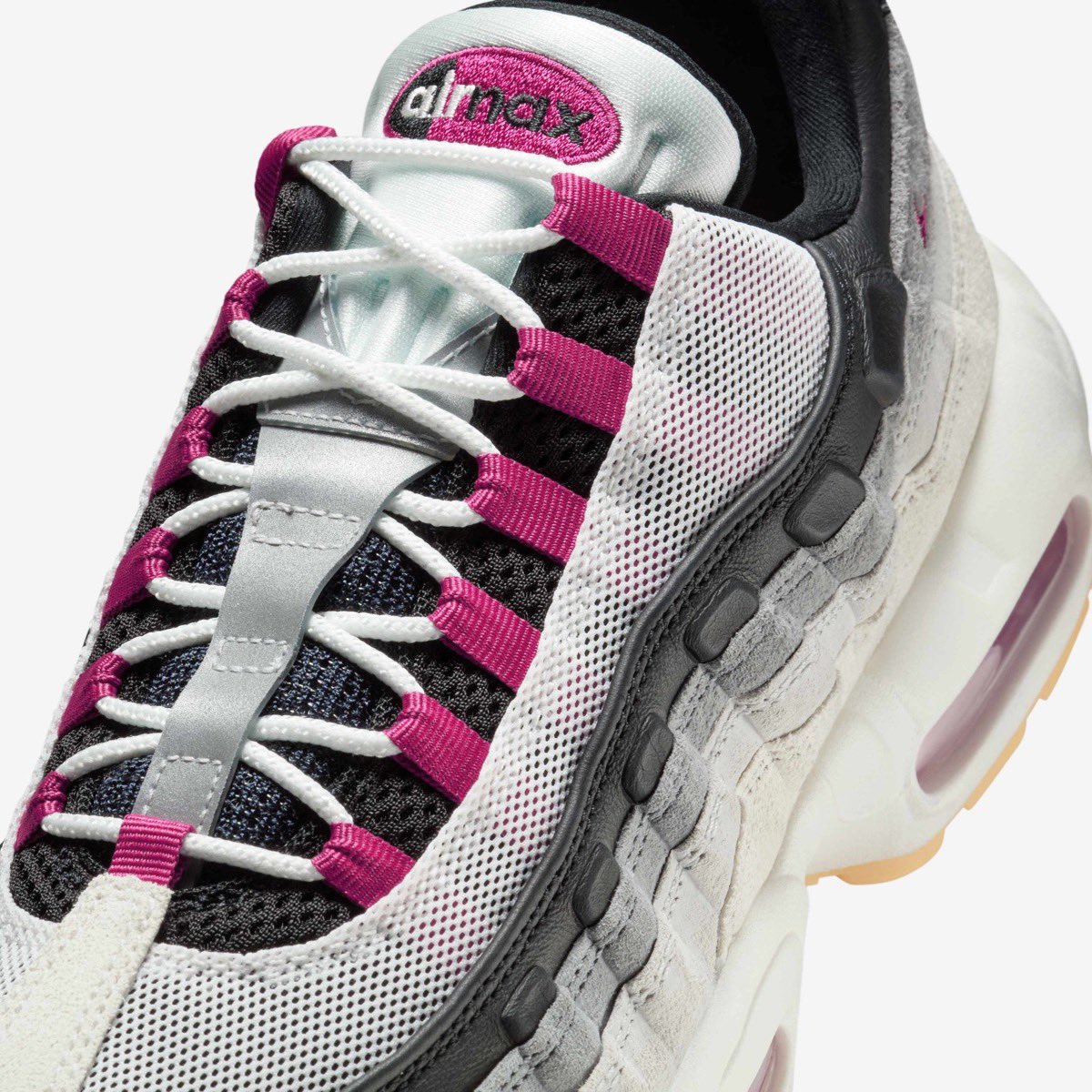 Nike SB x Air Max 95 “Cactus Flower” Official Image［HF7545-100