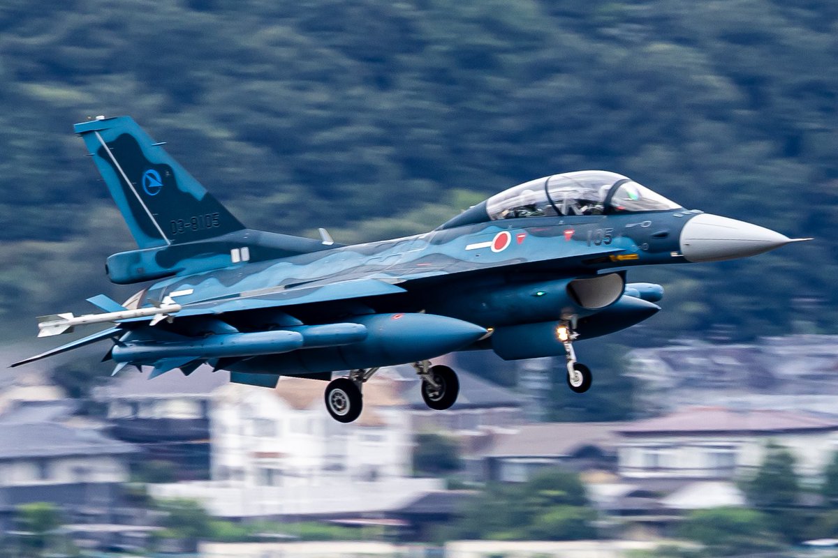 ranranblue's tweet image. せっかくのRW10運用だから山から流してみた⛰️
F-2 105
ASM-2×4
AAM-3×2
2025.07.18 RJNG 2nd
#岐阜基地