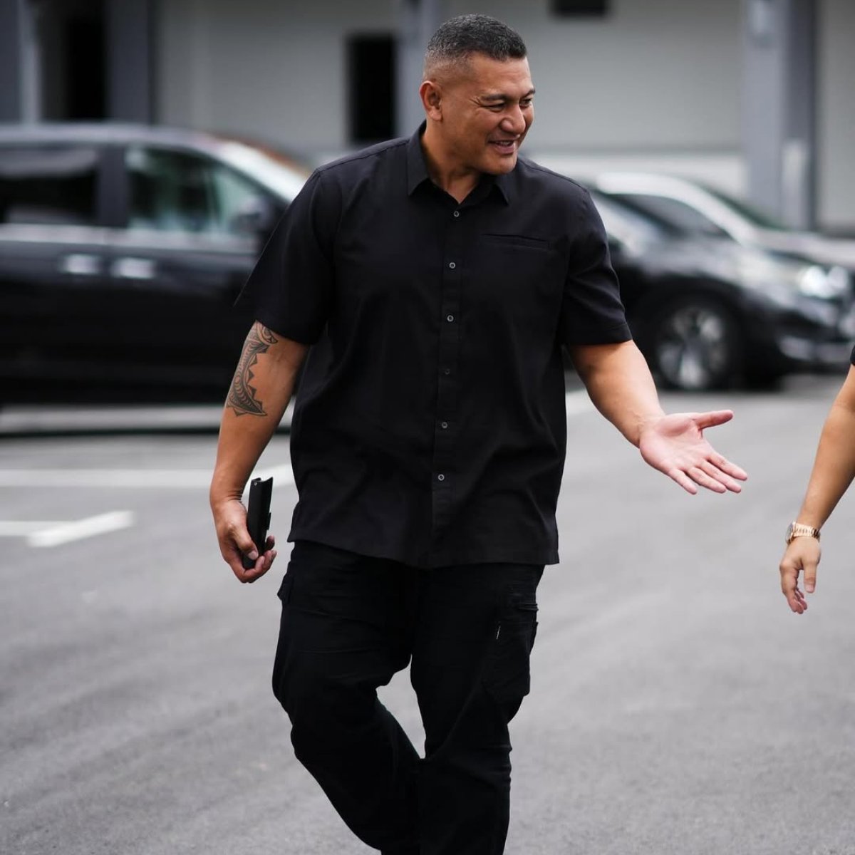 Smiling through it all—because happiness is a choice, and resilience is a mindset. Keep pushing forward!

#ResilientMindset #StayStrong #OwnYourJourney #BeThankful #AlwaysGiveThanks
