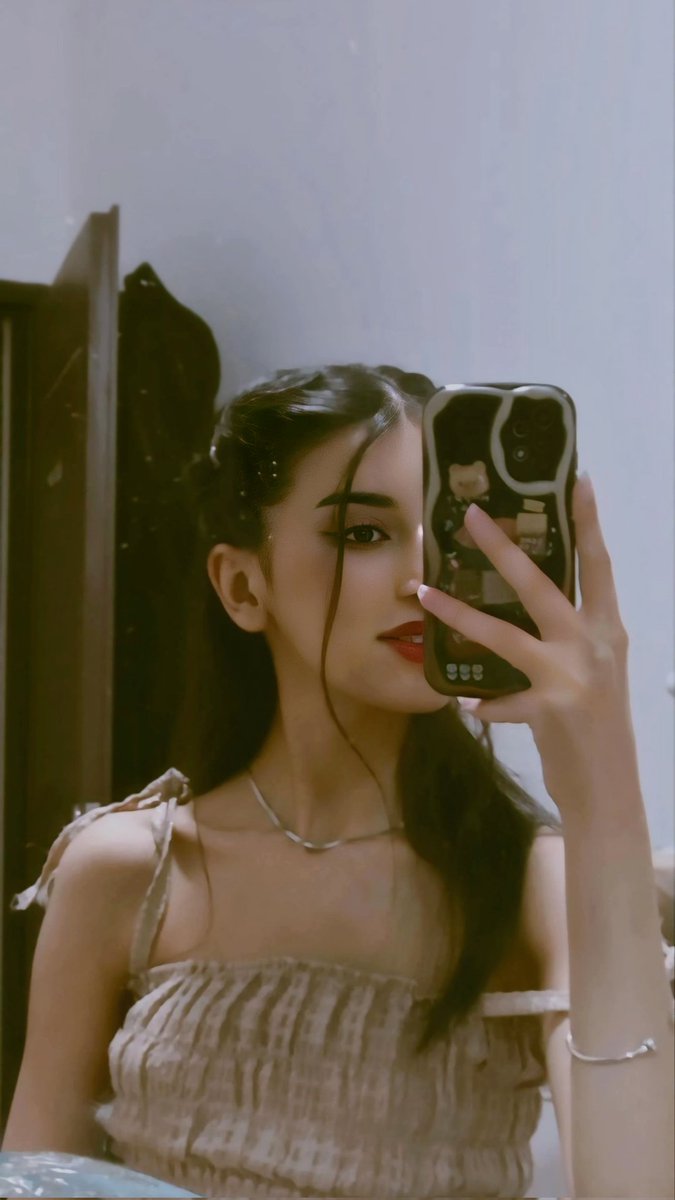 778 109 372
هاذا رقمي الجاد يتواصل معي العنوان صنعاء 
انا مشتهيه شخص جاد