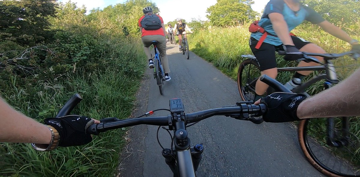 M_Hartl's tweet image. Beautiful morning in #WardieBay; today: #CyclingToWork; #MSc supervision; admin; #lifeofanacademic #Edinburgh markhartl.hw.ac.uk