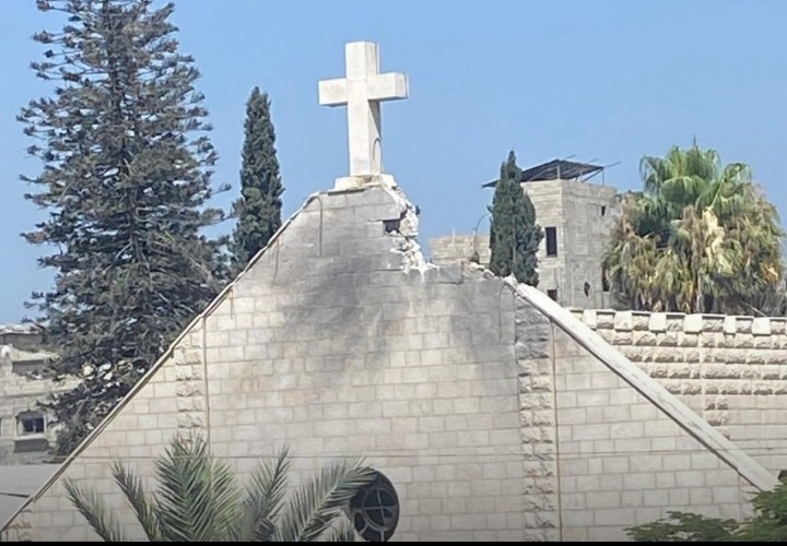 custodiaTS's tweet image. PATRIARCHS AND HEADS OF THE CHURCHES IN JERUSALEM
STATEMENT ON THE ATTACK ON HOLY FAMILY CATHOLIC CHURCH IN GAZA
Read the statement: custodia.org/en/news/statem…