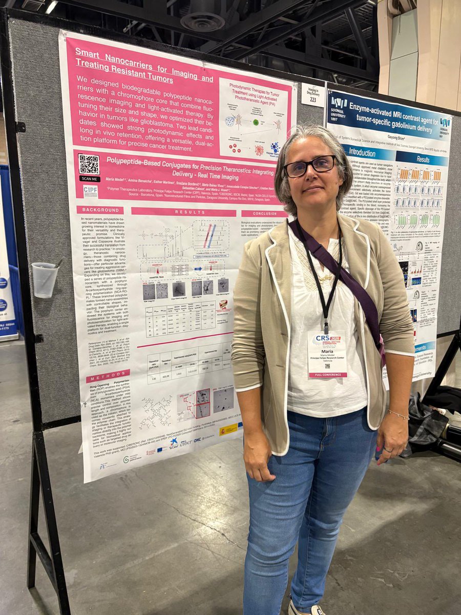VicentPTLab's tweet image. One year more at #CRS2025 💫👩🏼‍🔬Honored to have @MariaMedelG presenting our latest work on Smart imaging and strategies to treat resistant tumors 🦠🧫 Grateful to be part of this spiring scientific community 🔬 @CRSScience