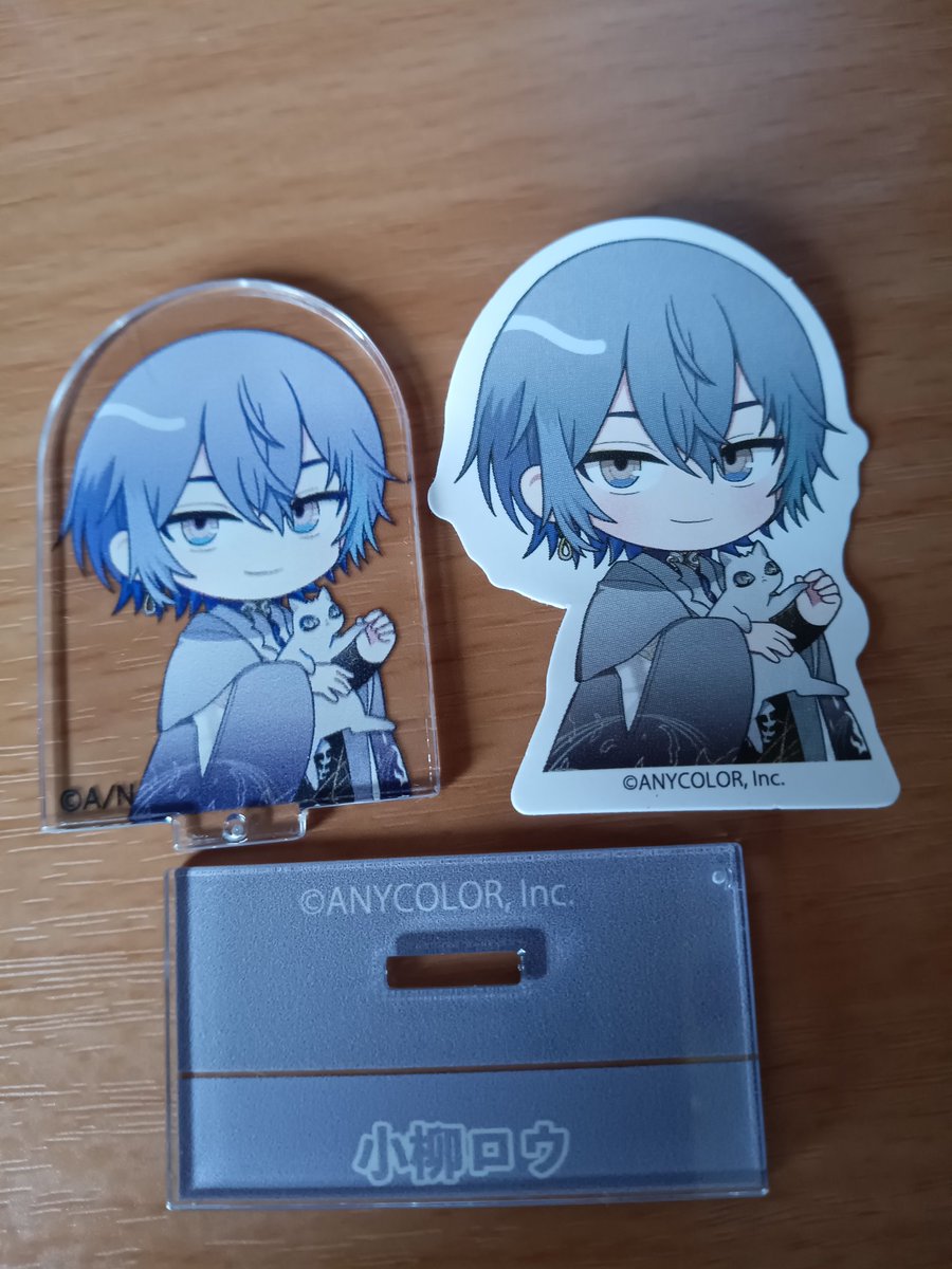 TojoSuiku's tweet image. コンビニでラスト1個のにじさんじチョコエッグから、小柳ロウさんが出ましたー!
デフォルメされてるのにかっこいーね