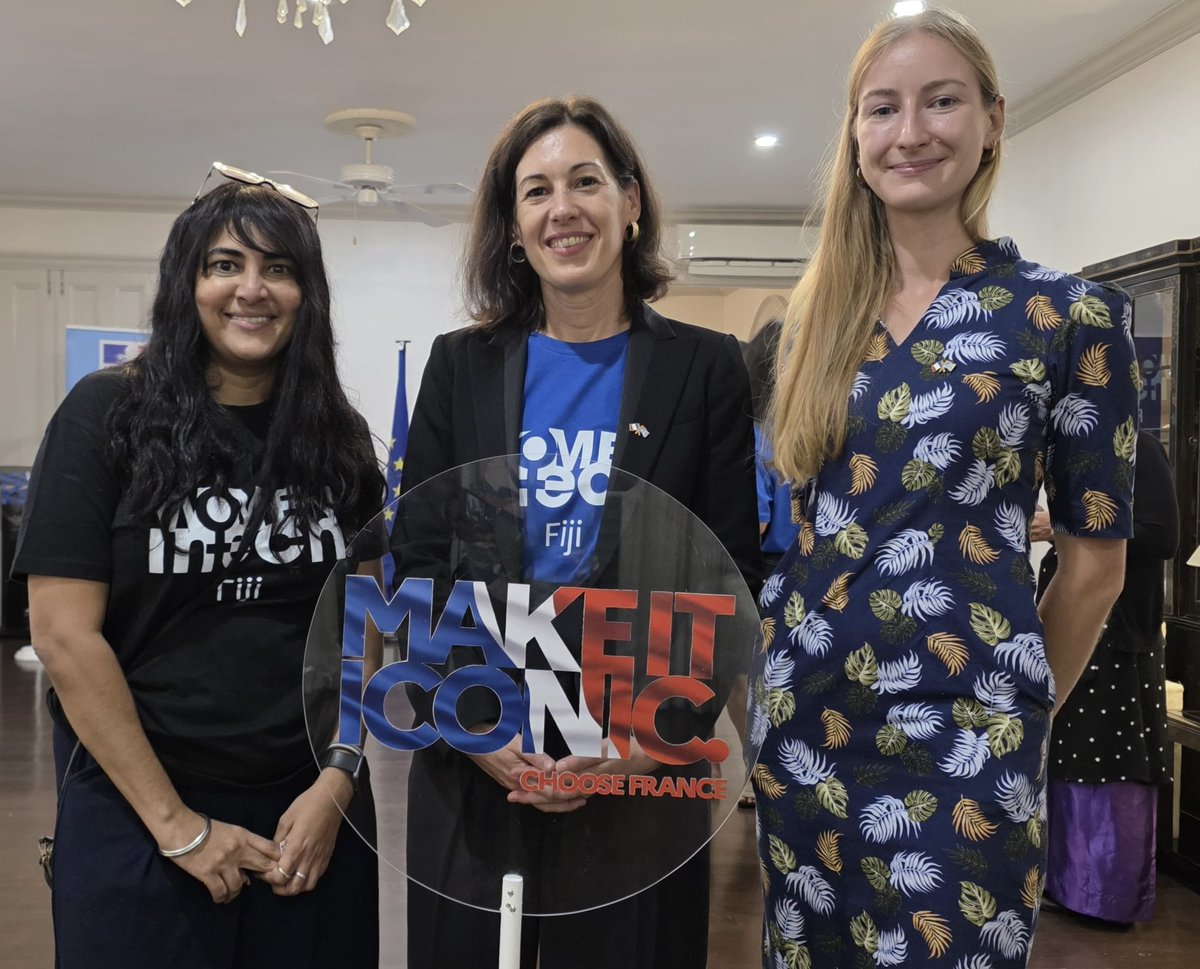 ambafrancefj's tweet image. Last night, Amb. @julielesaos hosted an inspiring evening at the French Residence in Suva, celebrating Women in Tech Fiji. The event spotlighted local leadership & global ambition to close the gender gap in tech. #FranceInFiji ๐ซ๐ท๐ค๐ซ๐ฏ #WomenInTech