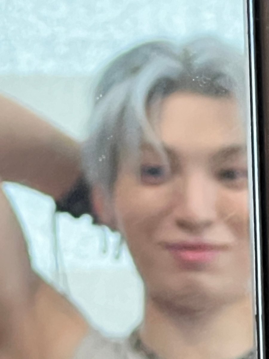 DKB_BRAVE's tweet image. 양 : 양스타 밀양스타⭐️
희 : 희찬이 형 생일 축하드리구 🎉
찬 : 찬란한 길만 걸읍시다 우리 ❤️‍🔥

#해리준 #HARRY_JUNE #다크비 #DKB
#HAPPY_HEECHAN_DAY