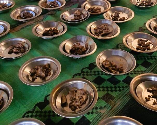 NRC_EAY's tweet image. In admiration of the brave local responders in Al Fasher in #Sudan; despite the ongoing shelling, blocked aid, and threats to their lives, local responders continue to run communal kitchens that feed hundreds of families every day.
They must be protected and supported.