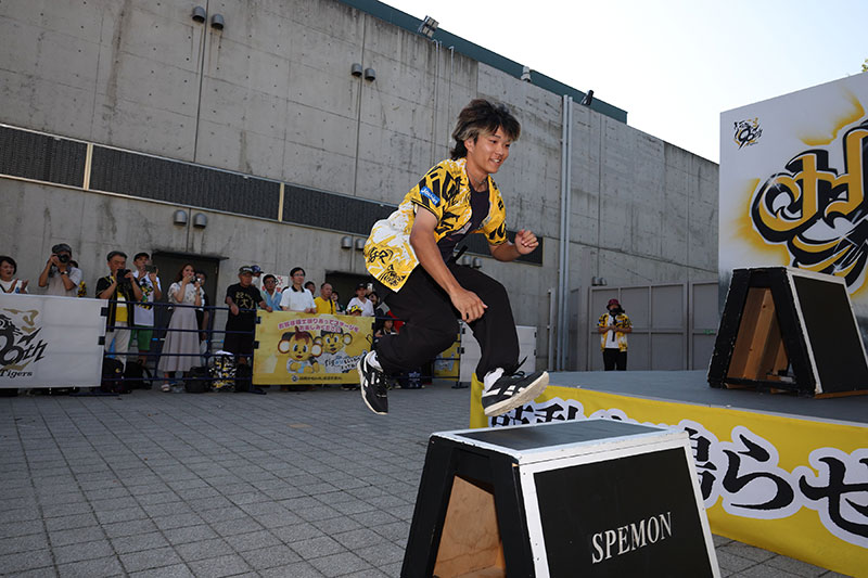TigersDreamlink's tweet image. 日鉄鋼板 SGLスタジアム 尼崎での8/1(金)~3(日)対オリックス戦では、「ウル虎の夏2025」を開催!
8/2(土)・3(日)の2日間は、ゼロカーボンベースボールパークで、プロパルクールチーム・スペモン監修によるスピードランの大会が開催されます。…