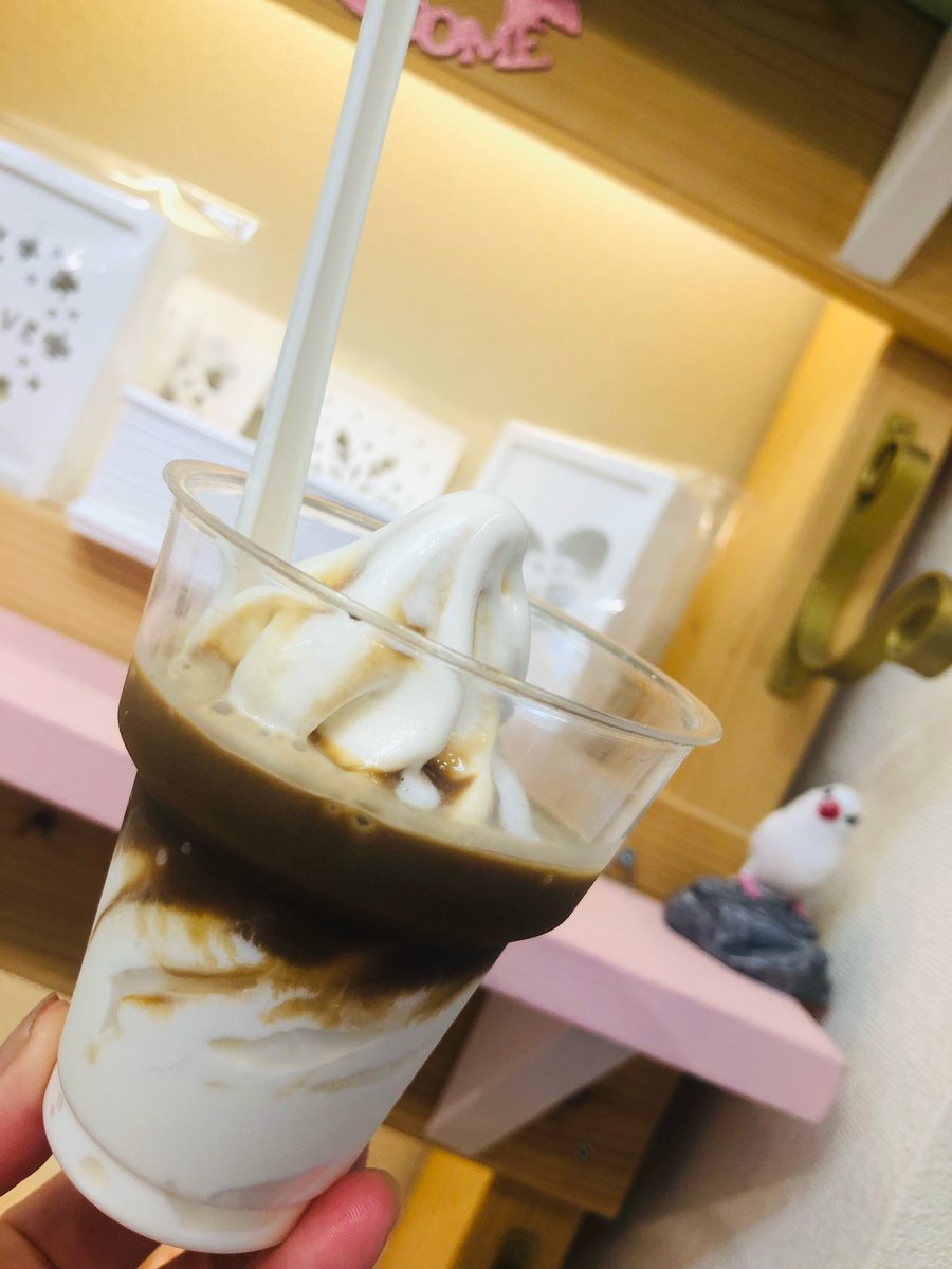 coco_color_1313's tweet image. やっぱり

ソフクリームにコーヒーは合うー！！

＃コーヒーソフトクリーム　540
＃北斗市　＃こころいろ
＃ソフ活　＃ソフトクリーム巡り
