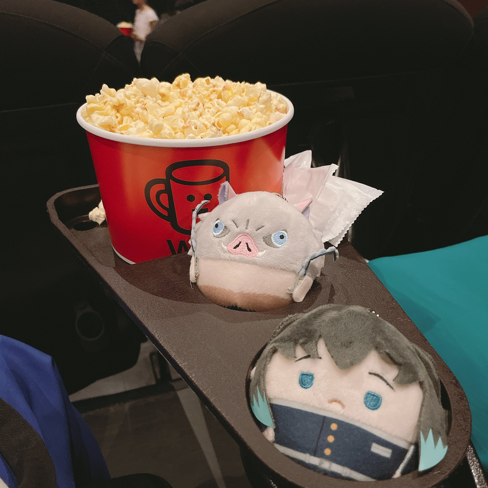 鬼滅の刃　無限城　２個　映画　ポップコーン　バスケット　バケツ 劇場版 鬼滅の刃 無限城編 メモリアルポップコーンバケツ - メルカリ