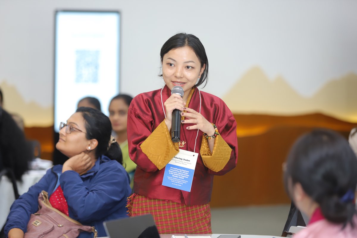unwomenasia's tweet image. At a regional workshop in Nepal, UN Women, UNEP, BIMSTEC & ICIMOD convened gov't officials and experts to advance gender-responsive #ClimateAction.
The outcome? Concrete recommendations and enhanced institutional capacity for a stronger regional cooperation.
#EmPowerForClimate