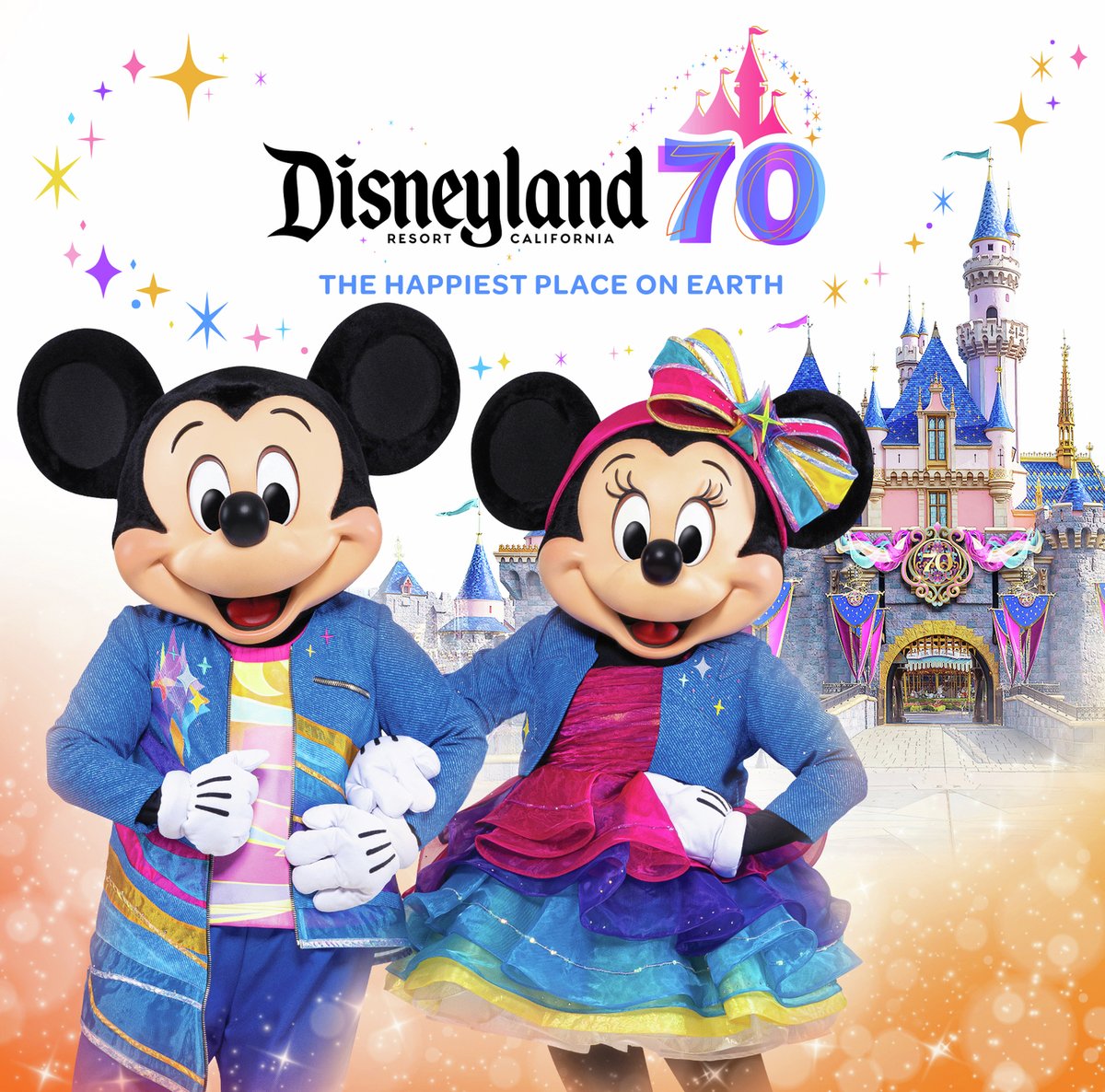 disneyjp's tweet image. 日本独自企画の決定盤アルバム✨
『カリフォルニア ディズニーランド・リゾート
70周年セレブレーション ミュージック・アルバム』
本日(7/18)CD発売/デジタル配信スタート!
CD購入・試聴🎧
universal-music.co.jp/dlr70th/
(外部サイト)
ミッキーとミニーのダンス動画でも話題…