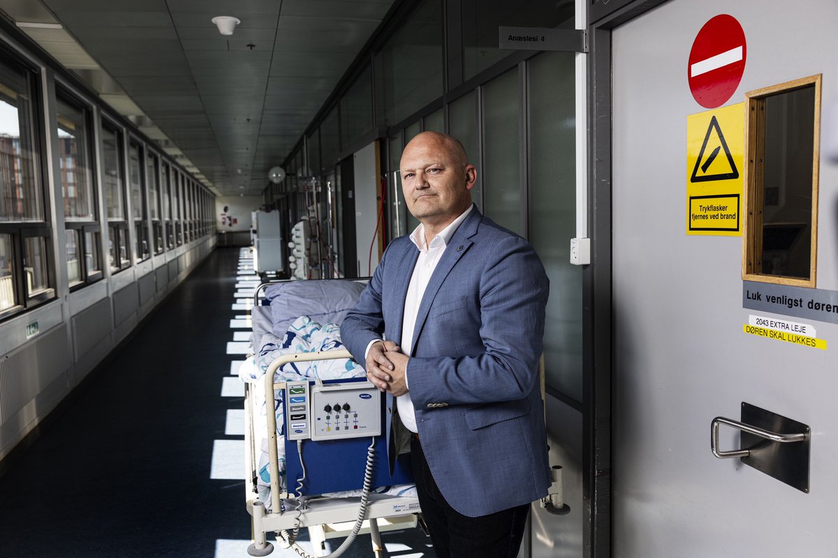 Lars Gaardhøj (@larsgaardhoj) on Twitter photo En kurve jeg godt kan lide. Nemlig den faldende ventetid til planlagt operation i <a href="/RegionH/">Region Hovedstaden</a> som forsat falder. Afvikling af ventetid har været en af mine mærkesager som regionsrådsformand og er det forsat. For det er frustrerende og ofte smertefuldt at vente på operation, og livet En kurve jeg godt kan lide. Nemlig den faldende ventetid til planlagt operation i <a href="/RegionH/">Region Hovedstaden</a> som forsat falder. Afvikling af ventetid har været en af mine mærkesager som regionsrådsformand og er det forsat. For det er frustrerende og ofte smertefuldt at vente på operation, og livet