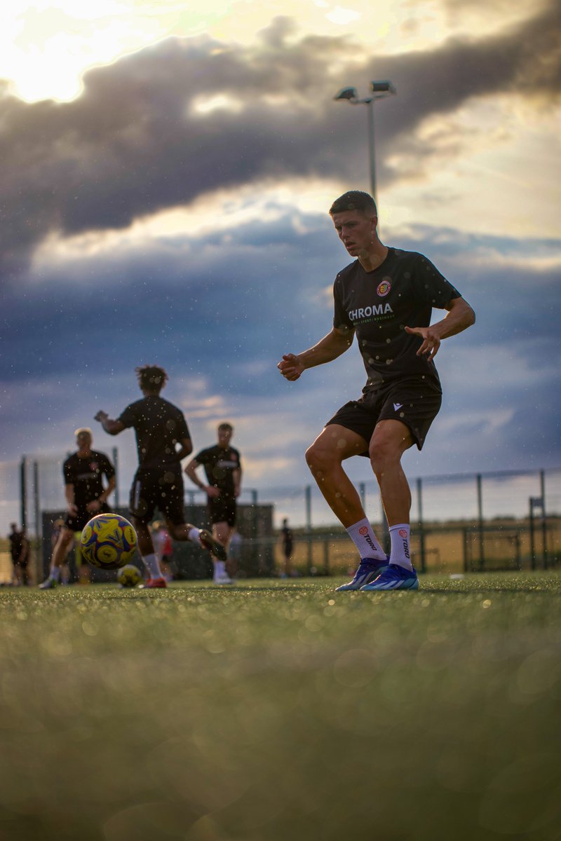 Lads putting in the hard yards. 

<a href="/StamfordAFC1896/">Stamford AFC</a>