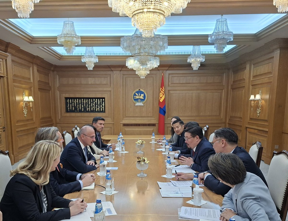 Minister <a href="/grlicradman/">Gordan Grlić Radman</a> met with the Prime Minister of Mongolia <a href="/Zandanshatar/">Zandanshatar G</a> in Ulaanbaatar.

The meeting covered EU-Mongolia cooperation and trade.

They welcomed strong and growing bilateral ties, highlighted recent agreements in transport, forestry, and cooperation between