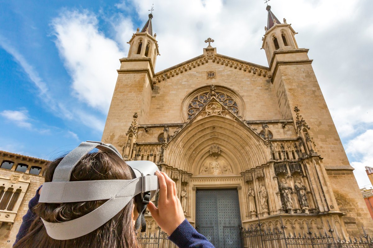 Turisme Vilafranca (@vilafrancatur) on Twitter photo 🔙🏰 Vols viatjar a la #VilafrancaDelPenedès #medieval?
Amb la Ruta Medieval + ulleres de realitat virtual veuràs com era la vila fa segles!
📍 Lloga les ulleres a l’Oficina de Turisme
👀 Descobreix el passat com mai abans!
🔗 bit.ly/RVmedieval
<a href="/VilafrancaAj/">Ajuntament de Vilafranca del Penedès</a> <a href="/penedesturisme/">Penedès Turisme</a> 🔙🏰 Vols viatjar a la #VilafrancaDelPenedès #medieval?
Amb la Ruta Medieval + ulleres de realitat virtual veuràs com era la vila fa segles!
📍 Lloga les ulleres a l’Oficina de Turisme
👀 Descobreix el passat com mai abans!
🔗 bit.ly/RVmedieval
<a href="/VilafrancaAj/">Ajuntament de Vilafranca del Penedès</a> <a href="/penedesturisme/">Penedès Turisme</a>
