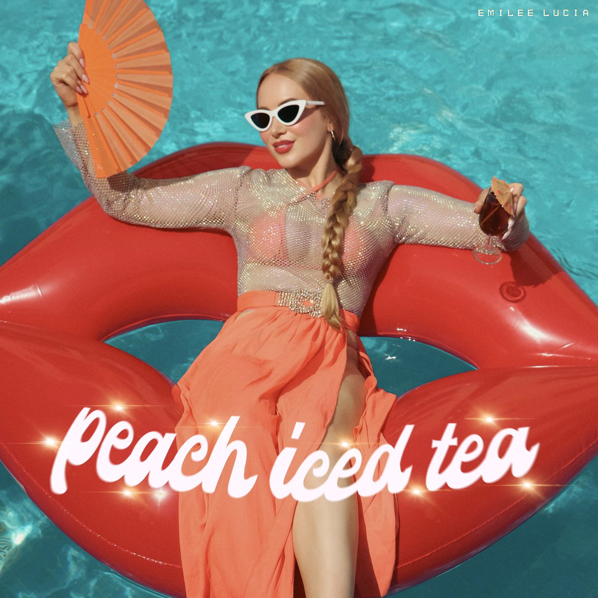 your new go-to summer song 😍 peach iced tea - out now on all platforms 🔥

🎧 listen here: lnkfi.re/peachicedtea

#newmusicfriday #independentartist #songofthesummer #newmusicalert #LoveIslandUK #fridayvibes