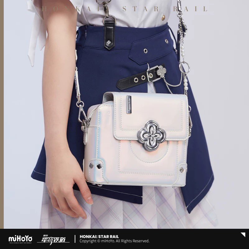 houseofpaimon's tweet image. Honkai Star Rail | March 7th Theme Bag [preorder]