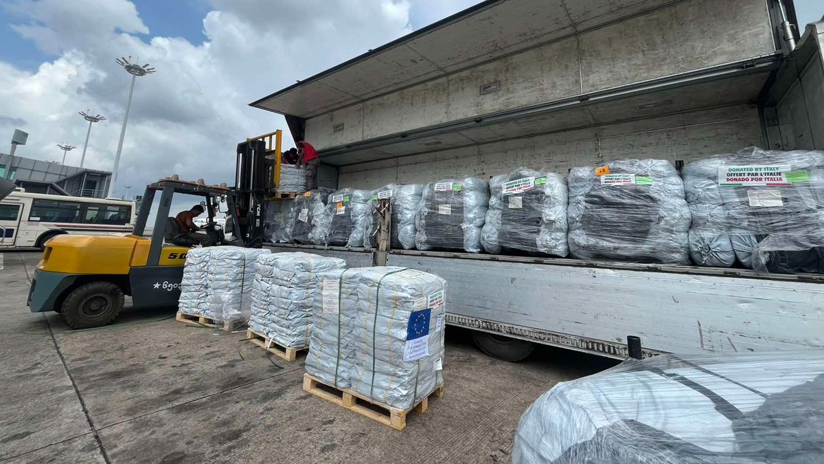 eu_echo's tweet image. As communities in Myanmar continue to recover from this year’s powerful earthquake, EU aid keeps arriving.
Over 50 tons of shelter, sanitation and hygiene items just reached @IOM_Myanmar in Yangon - donated by Italy. 🇮🇹
Grazie!
#EUSolidarity