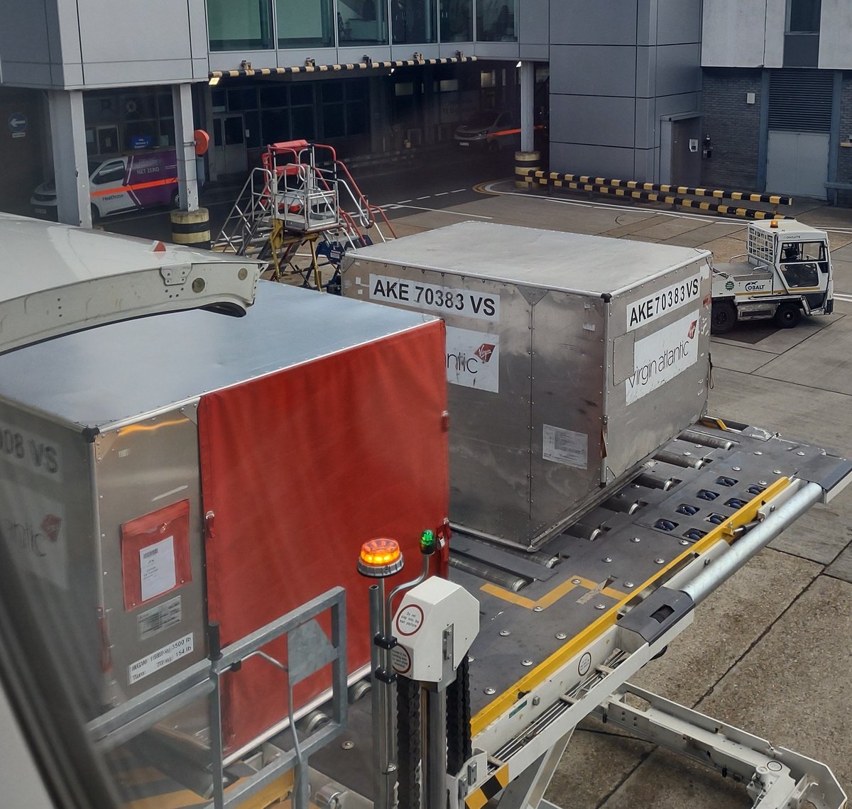 David (@davidprice96469) on Twitter photo Off to America for a couple of weeks. They're just loading the #chemtrails juice, so should be on our way soon. I've asked the Captain to give <a href="/WindsorDebs/">Debs</a> a quick squirt as we fly over her π Off to America for a couple of weeks. They're just loading the #chemtrails juice, so should be on our way soon. I've asked the Captain to give <a href="/WindsorDebs/">Debs</a> a quick squirt as we fly over her π